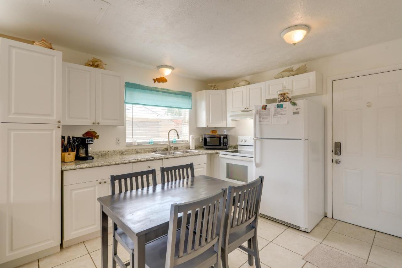 Cute Apt With Backyard And Grill - Steps To شاطئ كوكوا المظهر الخارجي الصورة
